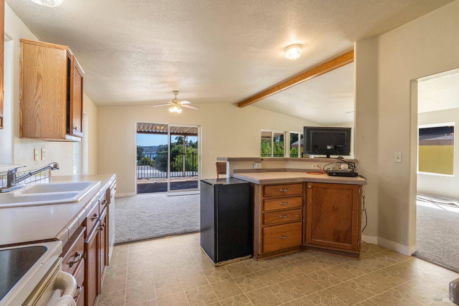 Detail Gallery Image 11 of 35 For 10015 Terry Dr, Clearlake Oaks,  CA 95423 - 3 Beds | 2 Baths