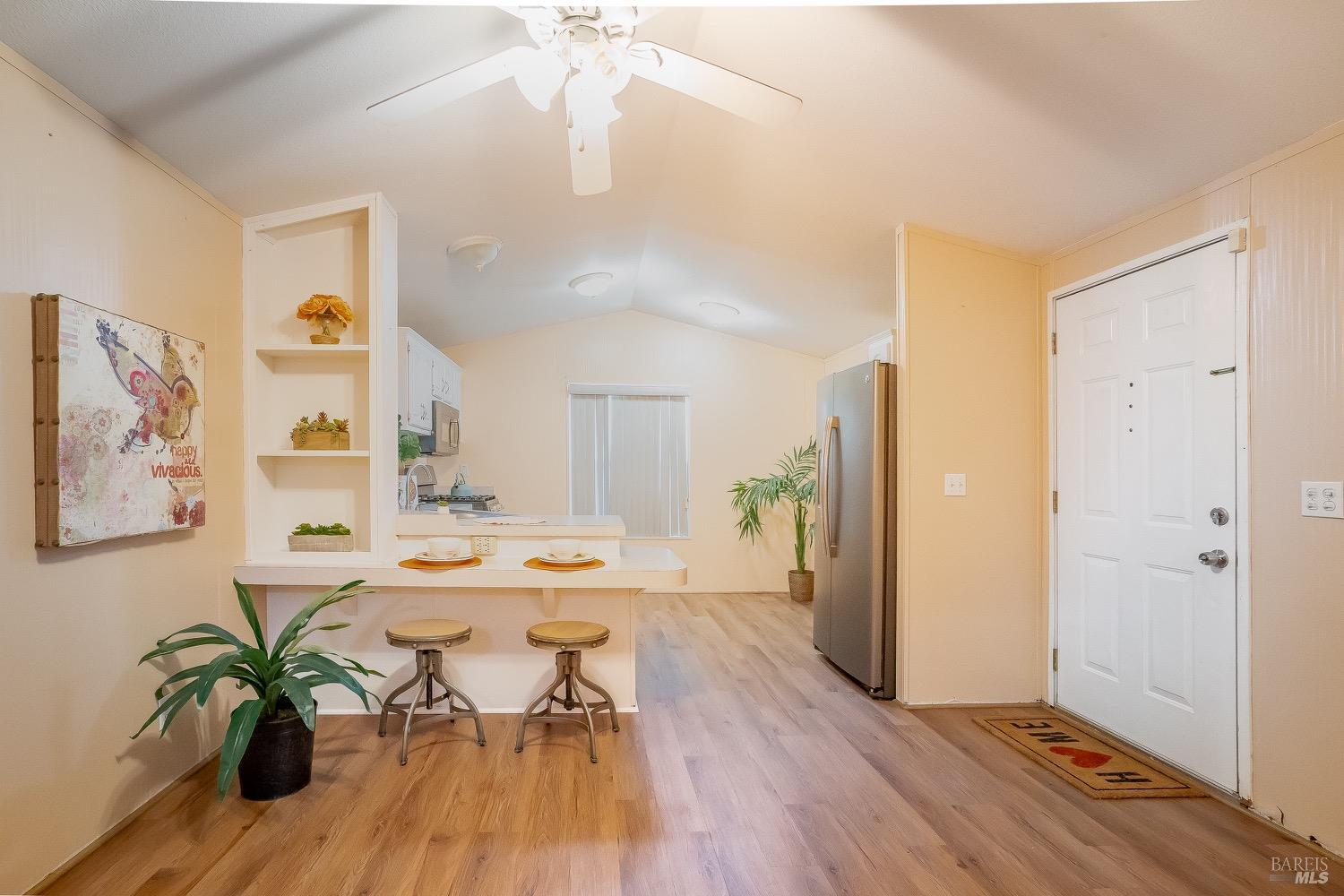 Detail Gallery Image 6 of 34 For 8 Mast Dr, Suisun City,  CA 94585 - 2 Beds | 1 Baths