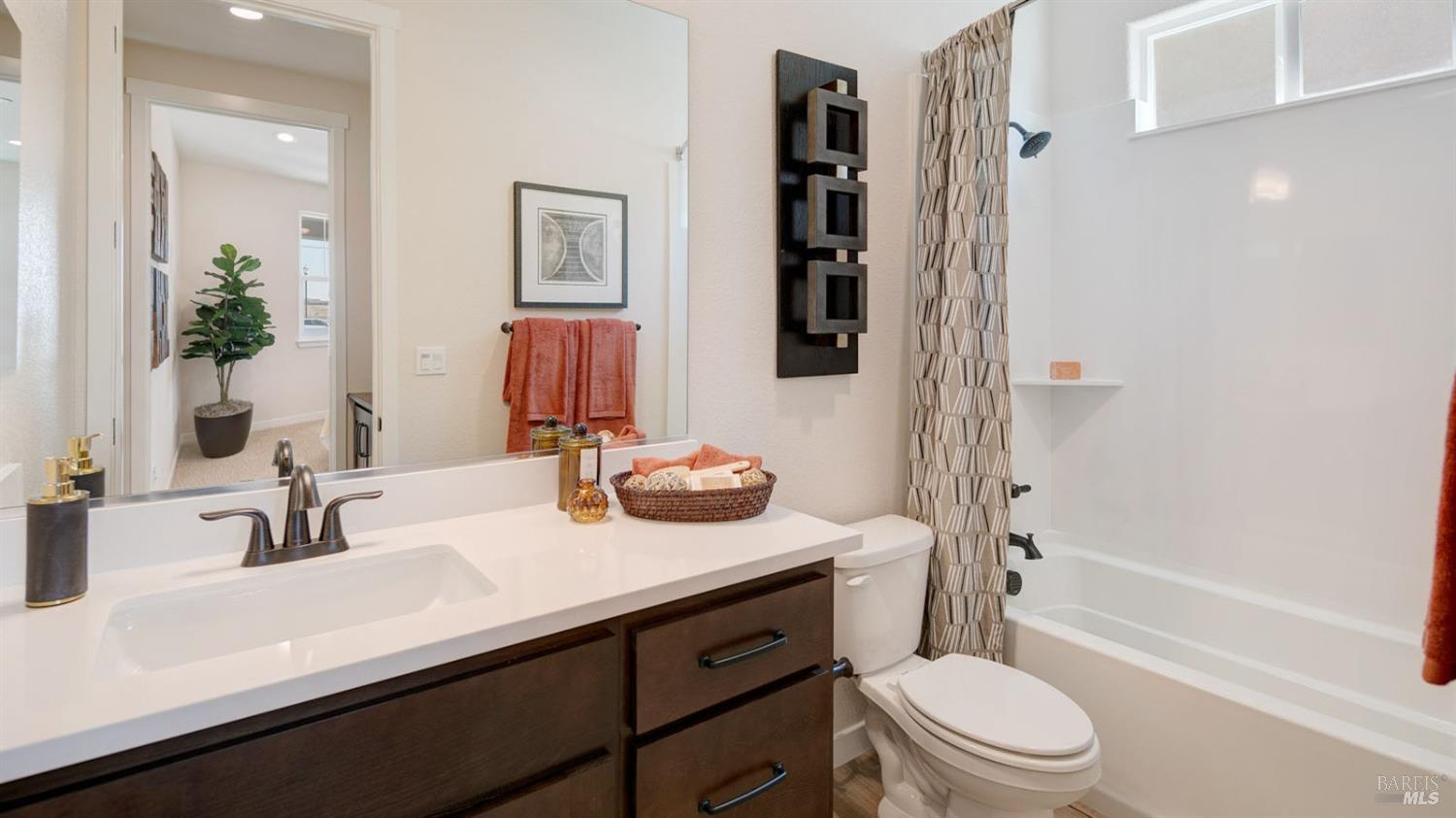 Detail Gallery Image 7 of 53 For 2438 Hopscotch St, Rio Vista,  CA 94571 - 2 Beds | 2 Baths