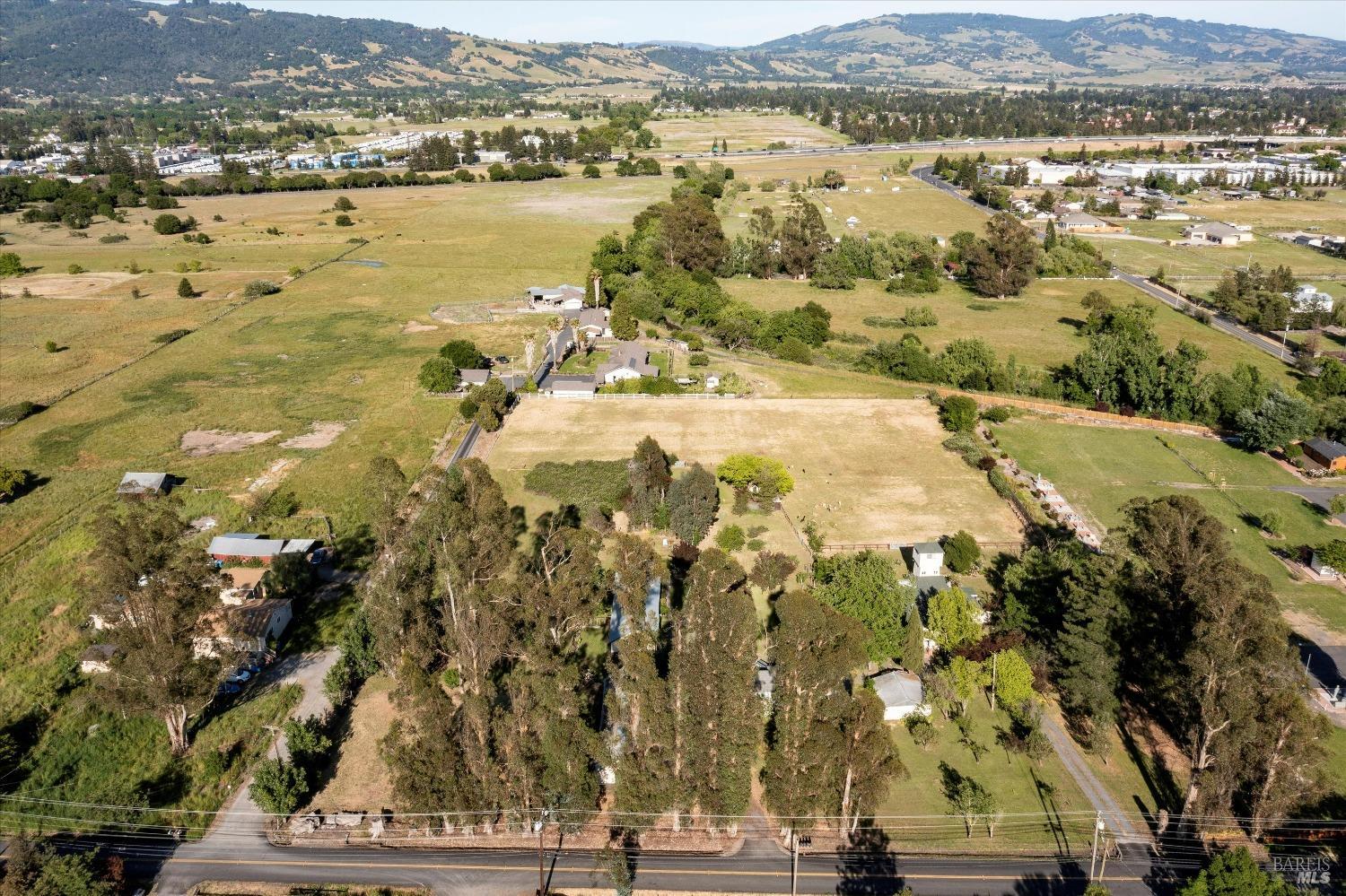 Detail Gallery Image 66 of 87 For 4344 Langner Ave, Santa Rosa,  CA 95407 - 7 Beds | 3/1 Baths