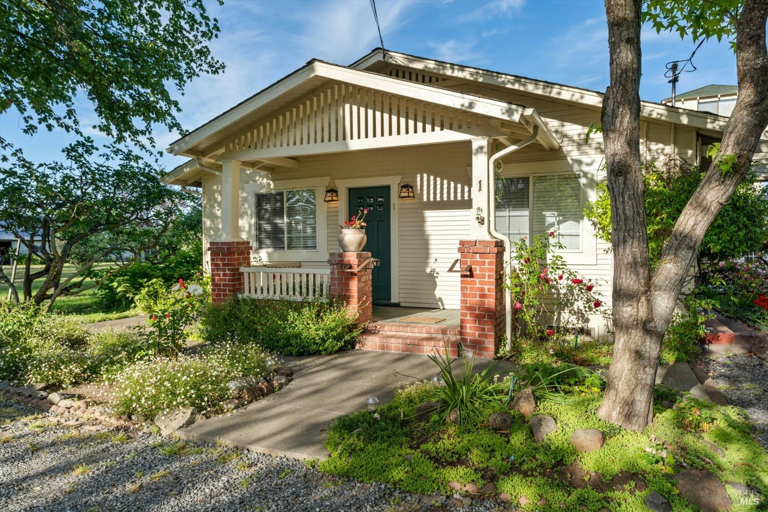 Detail Gallery Image 35 of 87 For 4344 Langner Ave, Santa Rosa,  CA 95407 - 7 Beds | 3/1 Baths