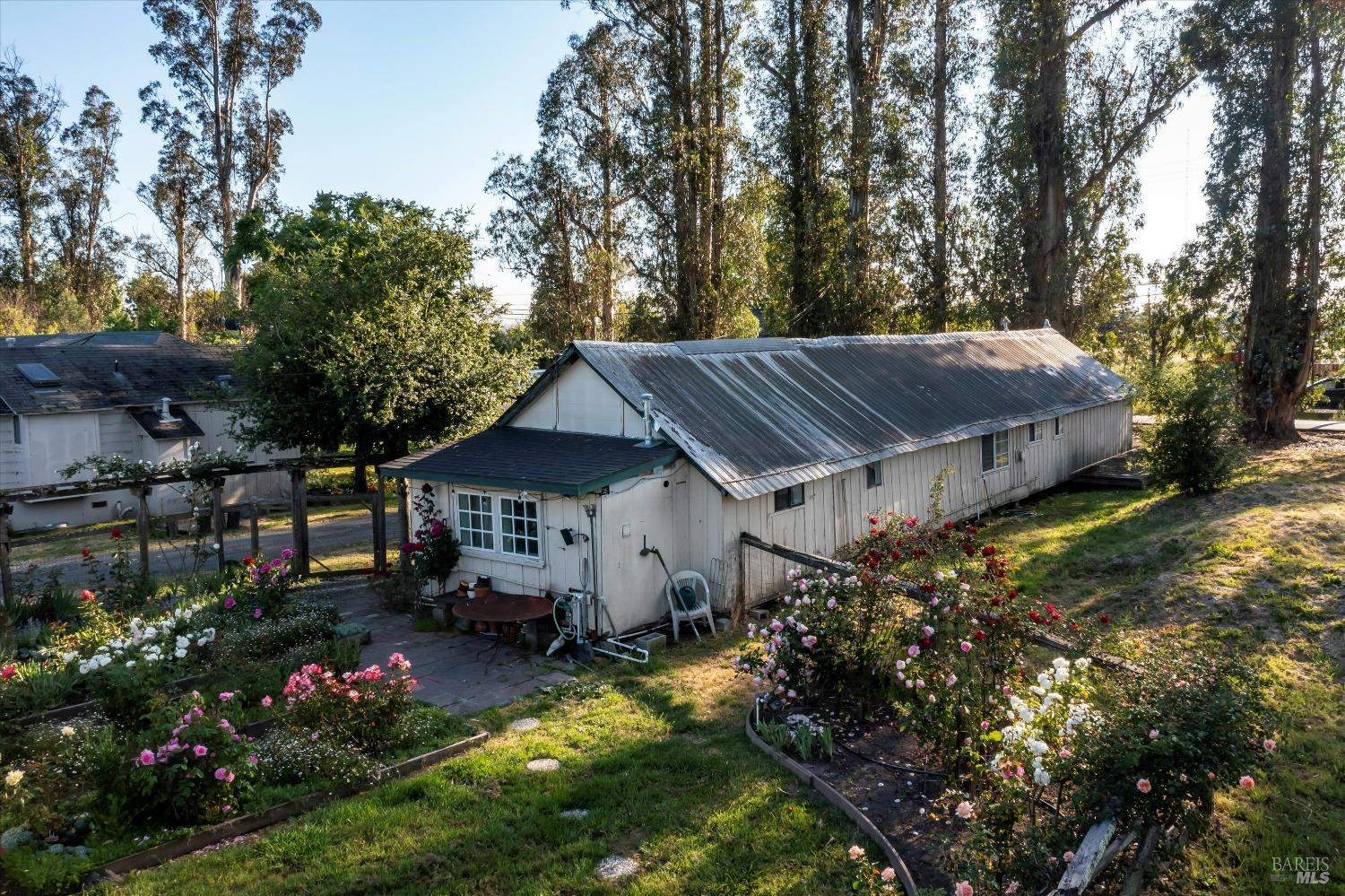 Detail Gallery Image 62 of 87 For 4344 Langner Ave, Santa Rosa,  CA 95407 - 7 Beds | 3/1 Baths