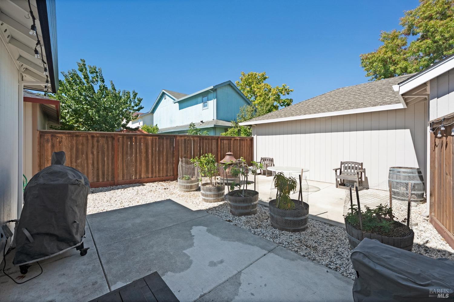 Detail Gallery Image 15 of 19 For 2527 Richie Pl, Santa Rosa,  CA 95403 - 2 Beds | 1/1 Baths