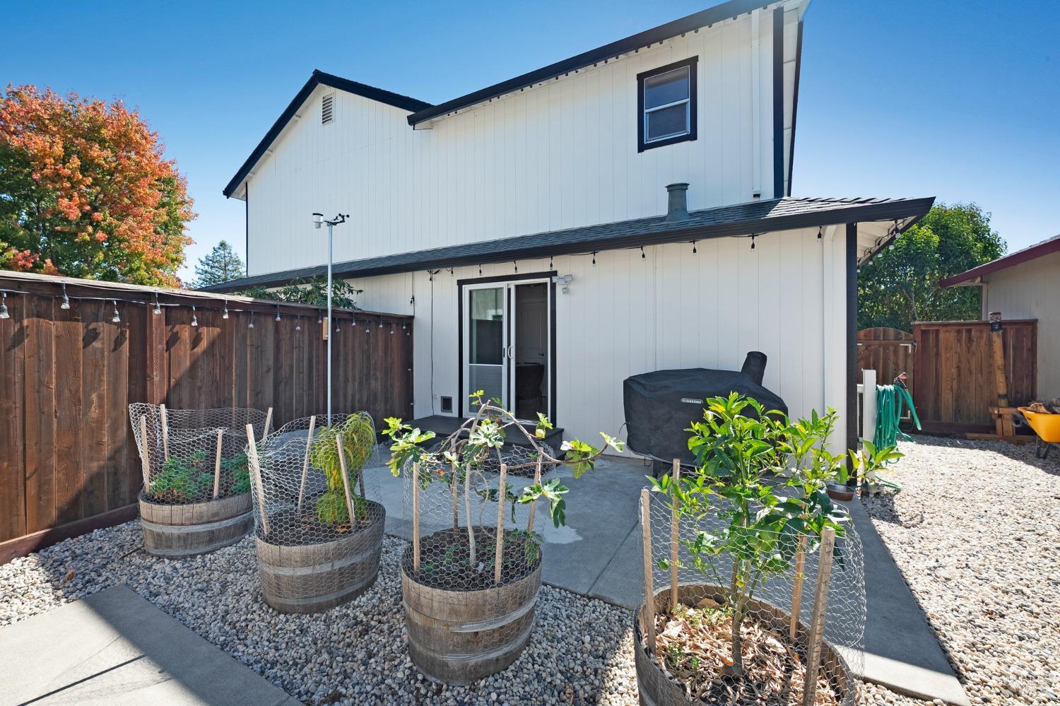 Detail Gallery Image 17 of 19 For 2527 Richie Pl, Santa Rosa,  CA 95403 - 2 Beds | 1/1 Baths