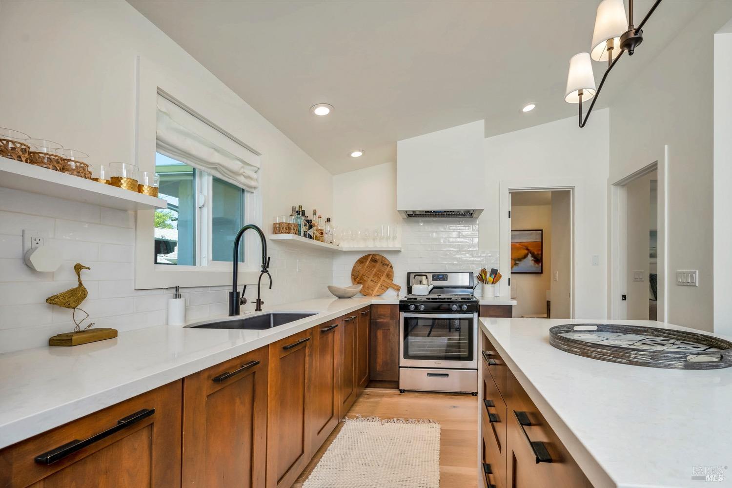 Detail Gallery Image 24 of 40 For 1628 Hillview Pl, Saint Helena,  CA 94574 - 4 Beds | 3/1 Baths