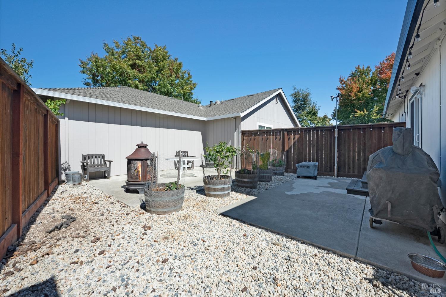 Detail Gallery Image 16 of 19 For 2527 Richie Pl, Santa Rosa,  CA 95403 - 2 Beds | 1/1 Baths