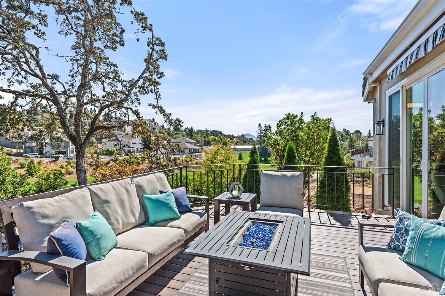 Detail Gallery Image 55 of 65 For 3716 Llyn Glaslyn Pl, Santa Rosa,  CA 95403 - 5 Beds | 3/2 Baths