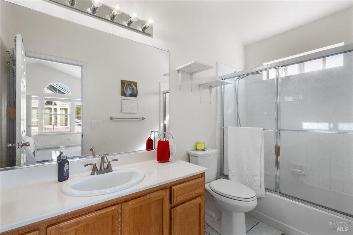 Detail Gallery Image 26 of 34 For 452 Feldspar Ln, Santa Rosa,  CA 95407 - 3 Beds | 2/1 Baths