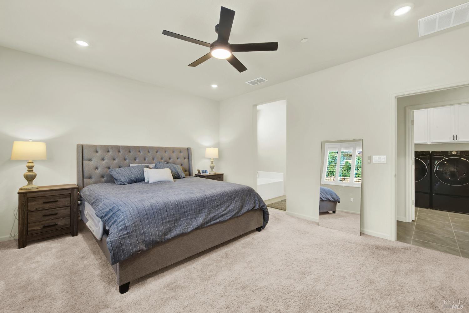 Detail Gallery Image 41 of 77 For 1000 Yateley Ct, Vacaville,  CA 95687 - 4 Beds | 2/1 Baths