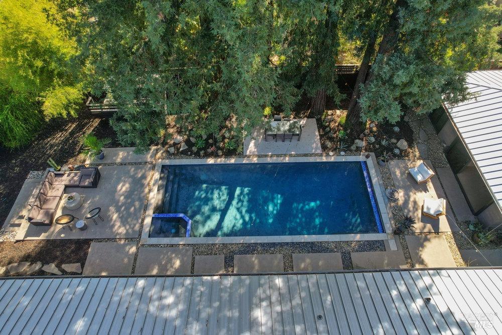 Detail Gallery Image 51 of 58 For 1325 Hillview Pl, Saint Helena,  CA 94574 - 4 Beds | 3/1 Baths