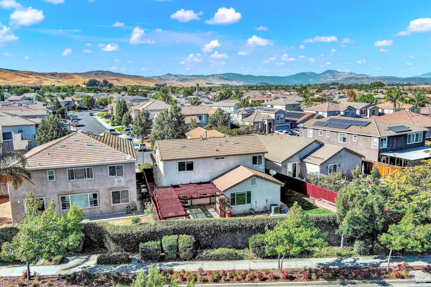 Detail Gallery Image 76 of 78 For 4743 Hummingbird Dr, Fairfield,  CA 94534 - 5 Beds | 3/1 Baths