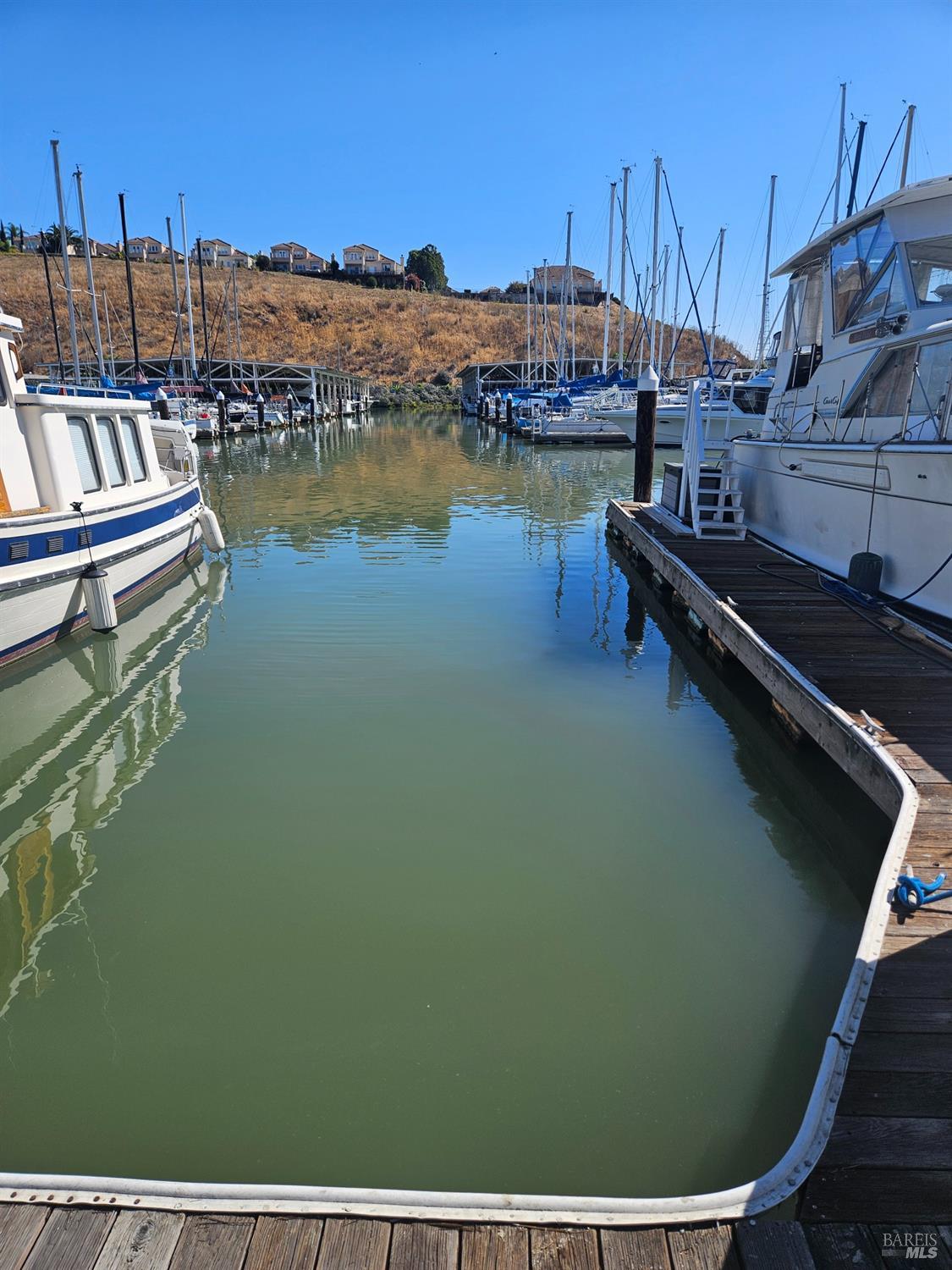 Detail Gallery Image 6 of 14 For 2012 Glen Cove Marina Rd, Vallejo,  CA 94591 - – Beds | – Baths