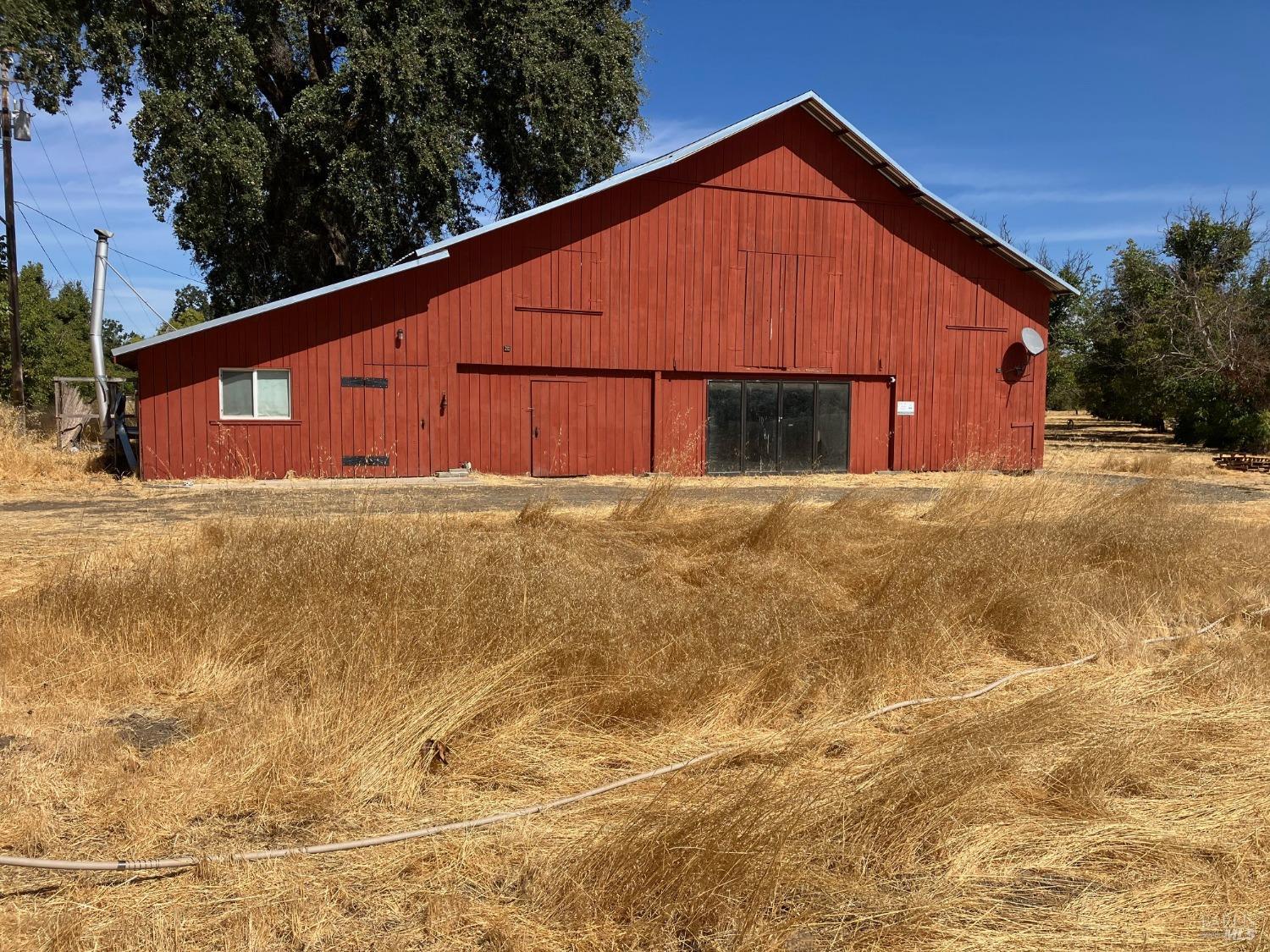 Detail Gallery Image 5 of 24 For 1010 Argonaut Rd, Kelseyville,  CA 95453 - 3 Beds | 1 Baths