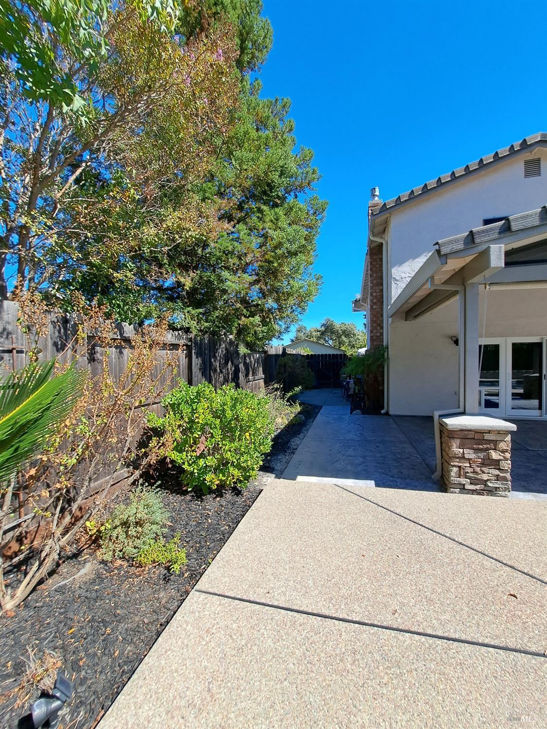 Detail Gallery Image 30 of 33 For 130 Aurora Way, Vacaville,  CA 95688 - 4 Beds | 2/1 Baths