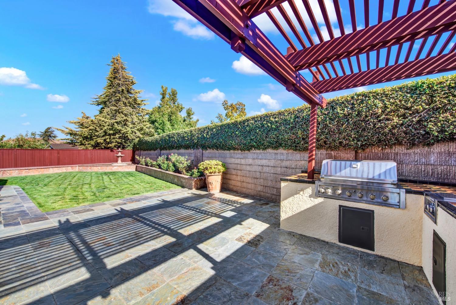 Detail Gallery Image 62 of 78 For 4743 Hummingbird Dr, Fairfield,  CA 94534 - 5 Beds | 3/1 Baths