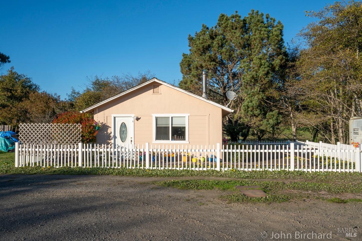 Detail Gallery Image 7 of 15 For 18031 Ocean Dr, Fort Bragg,  CA 95437 - – Beds | – Baths