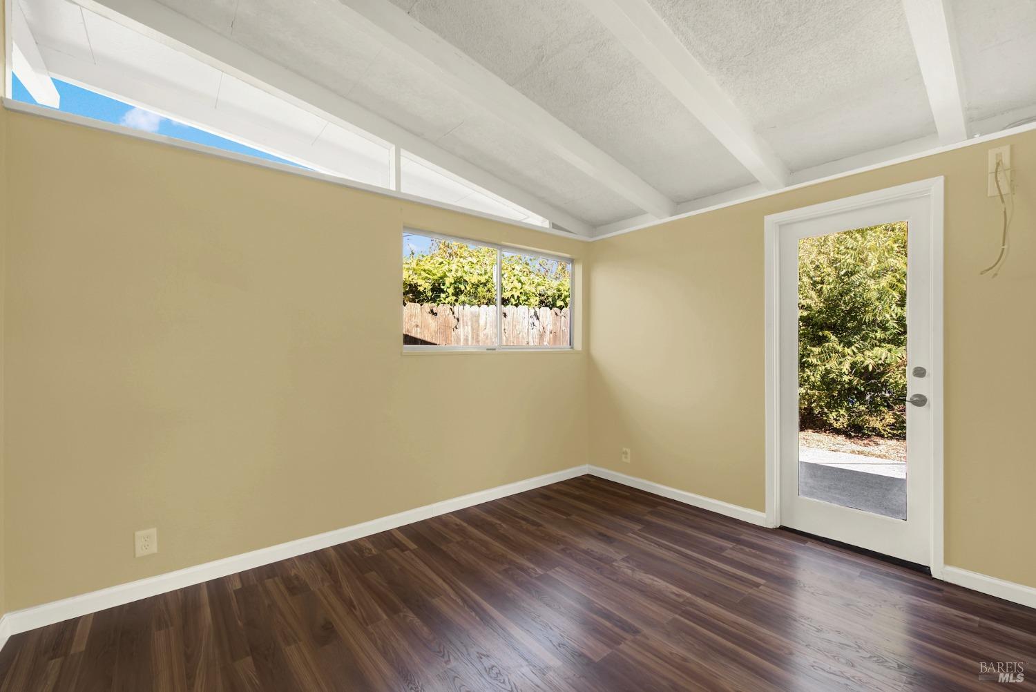 Detail Gallery Image 49 of 71 For 1130 Hayes St, Fairfield,  CA 94533 - 3 Beds | 2 Baths