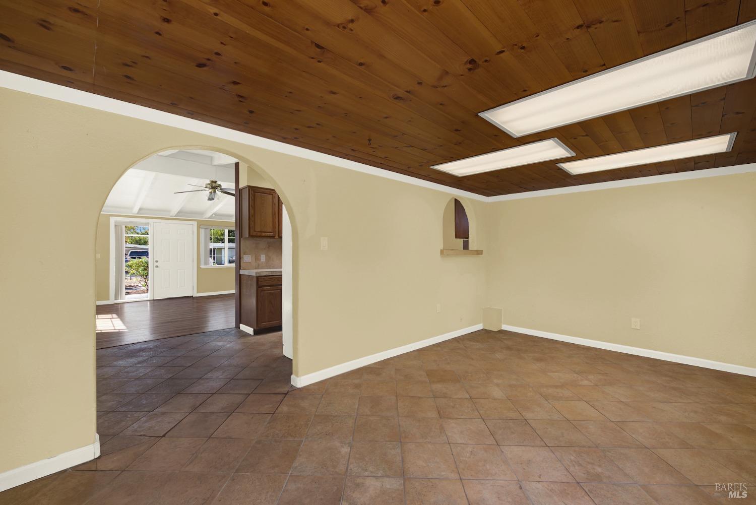 Detail Gallery Image 36 of 71 For 1130 Hayes St, Fairfield,  CA 94533 - 3 Beds | 2 Baths