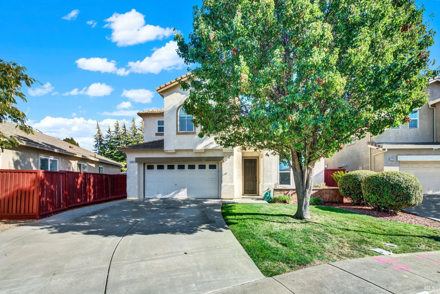 Detail Gallery Image 1 of 78 For 4743 Hummingbird Dr, Fairfield,  CA 94534 - 5 Beds | 3/1 Baths