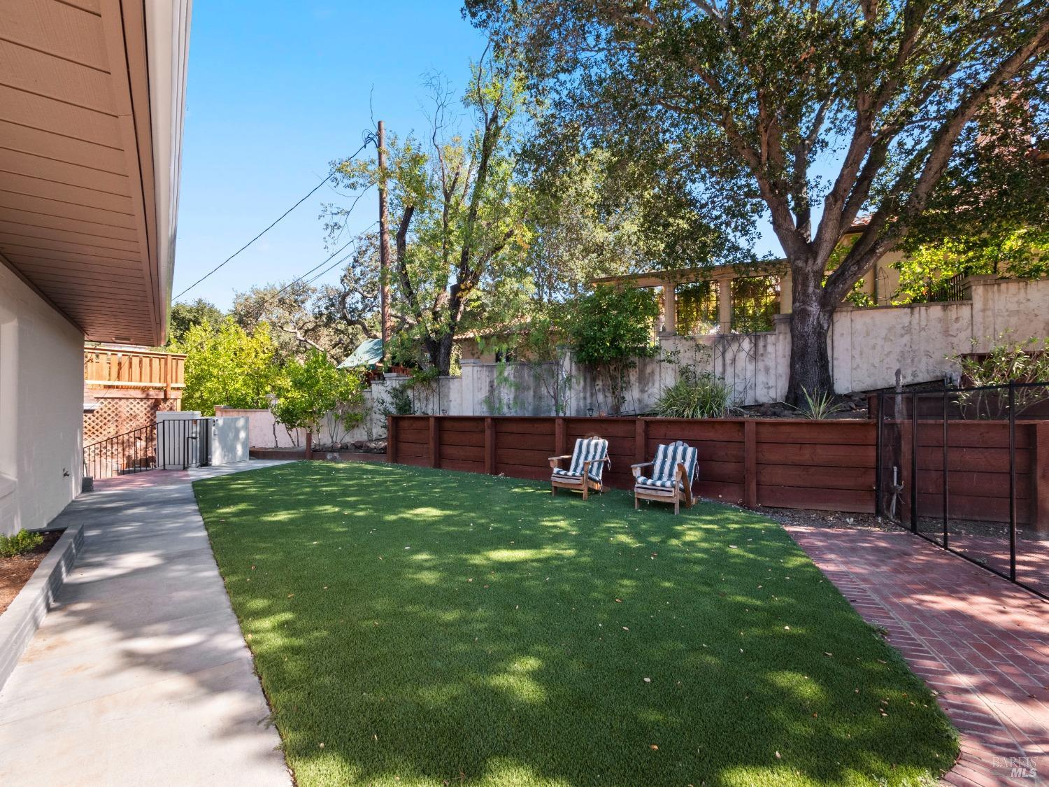 Detail Gallery Image 52 of 57 For 111 Deer Hollow Rd, San Anselmo,  CA 94960 - 5 Beds | 4 Baths