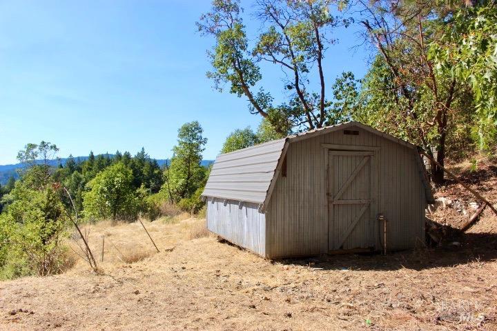 Detail Gallery Image 22 of 34 For 2270 Spyrock Rd, Leggett,  CA 95585 - 2 Beds | 2 Baths