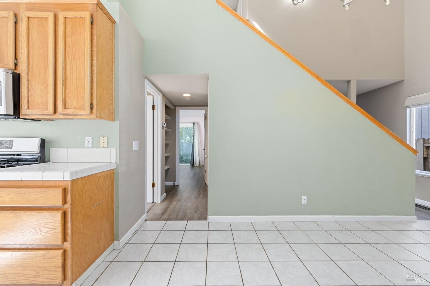 Detail Gallery Image 21 of 41 For 2336 San Miguel Pl, Santa Rosa,  CA 95403 - 3 Beds | 2 Baths