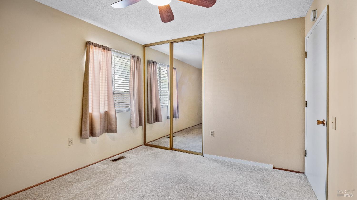 Detail Gallery Image 21 of 49 For 118 Mckinley Cir, Vacaville,  CA 95687 - 2 Beds | 2 Baths