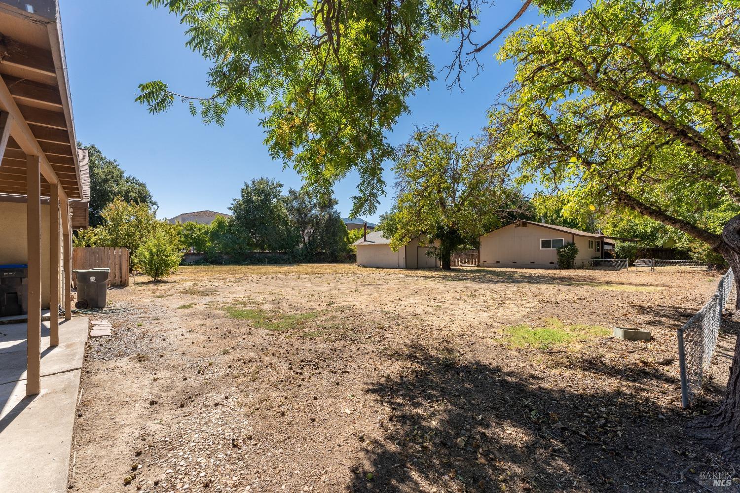 Detail Gallery Image 5 of 15 For 495 Clara Ave, Ukiah,  CA 95482 - 4 Beds | 2 Baths