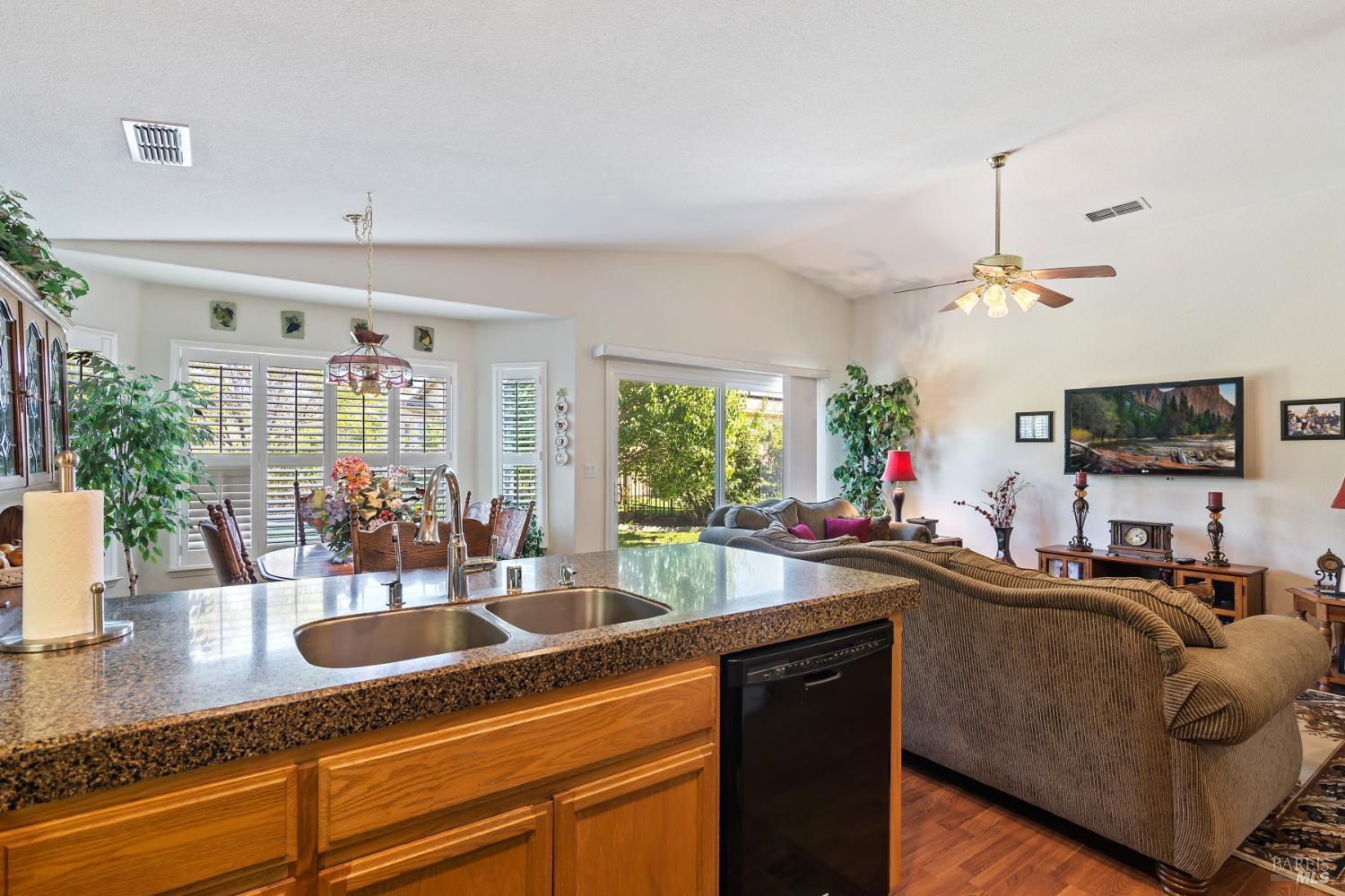 Detail Gallery Image 15 of 54 For 330 Cypress Dr, Rio Vista,  CA 94571 - 2 Beds | 2 Baths