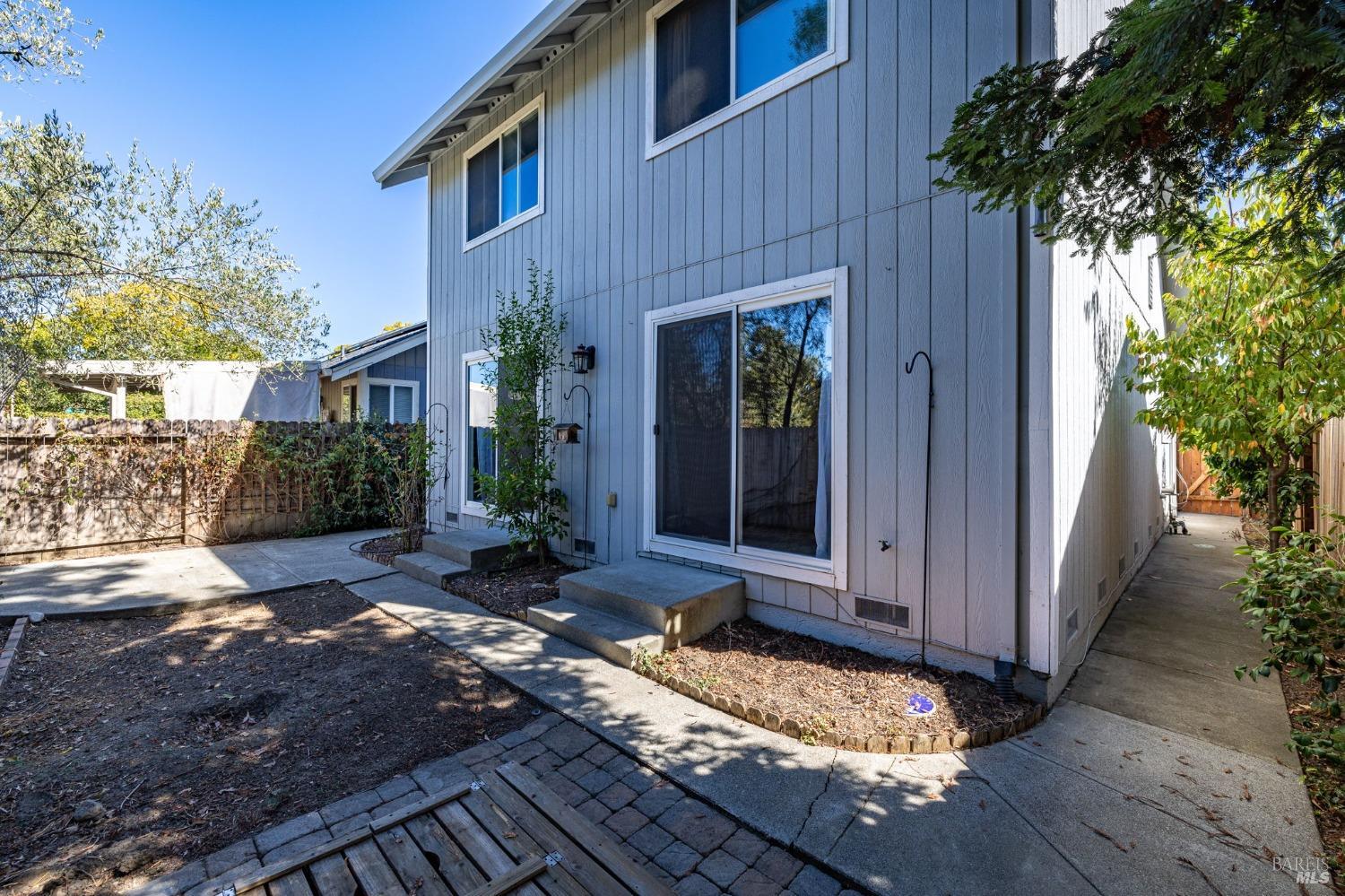 Detail Gallery Image 15 of 41 For 2336 San Miguel Pl, Santa Rosa,  CA 95403 - 3 Beds | 2 Baths