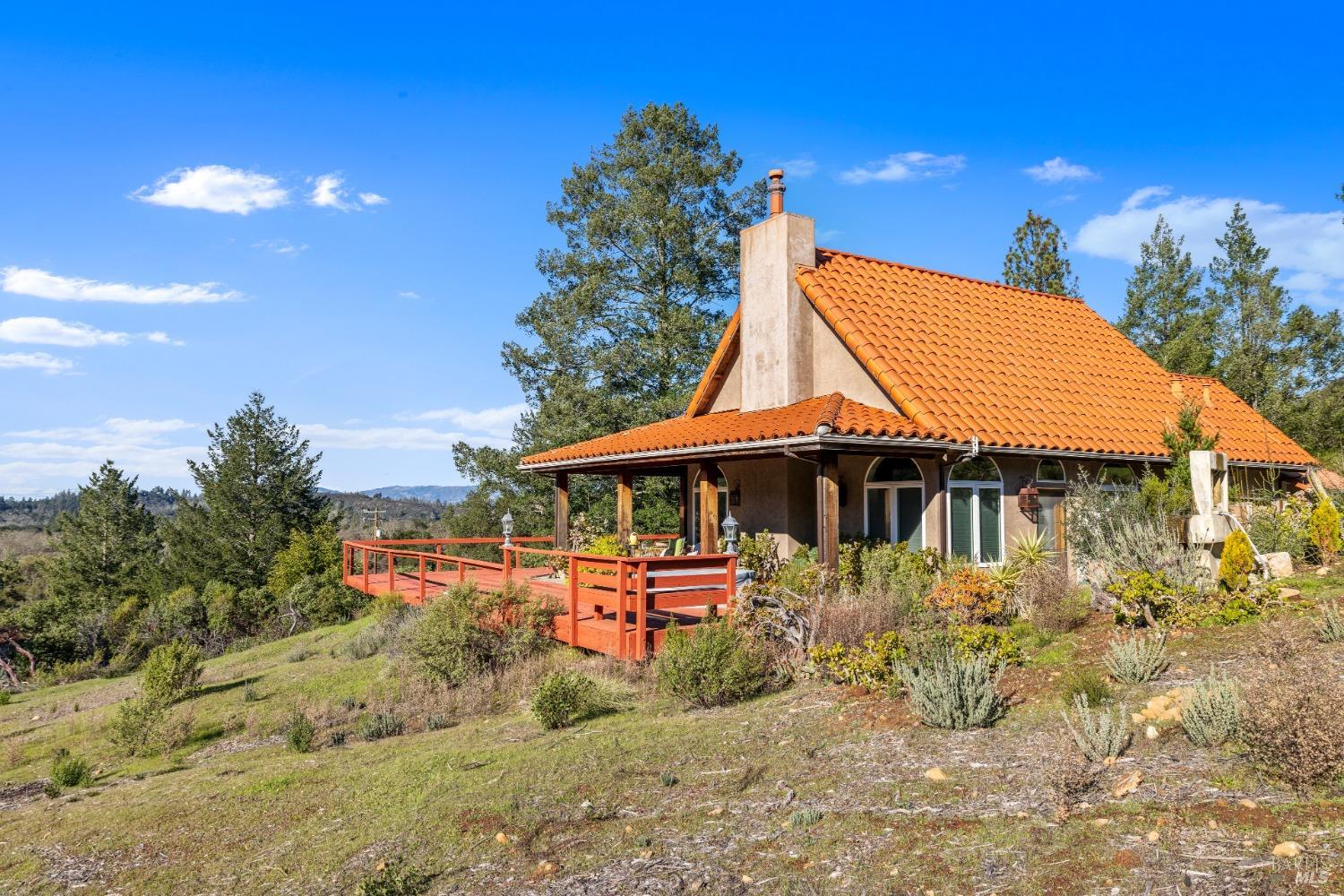 Detail Gallery Image 23 of 38 For 6400 Sharp Rd, Calistoga,  CA 94515 - 4 Beds | 4 Baths