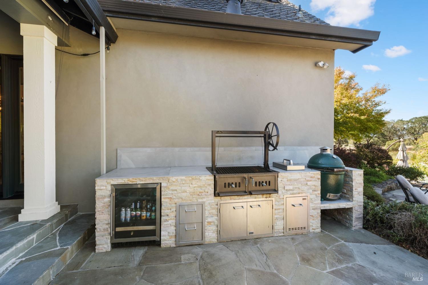 Detail Gallery Image 52 of 74 For 1603 Balverne Ln, Windsor,  CA 95492 - 3 Beds | 4/1 Baths