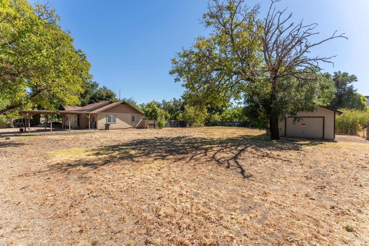 Detail Gallery Image 10 of 15 For 495 Clara Ave, Ukiah,  CA 95482 - 4 Beds | 2 Baths