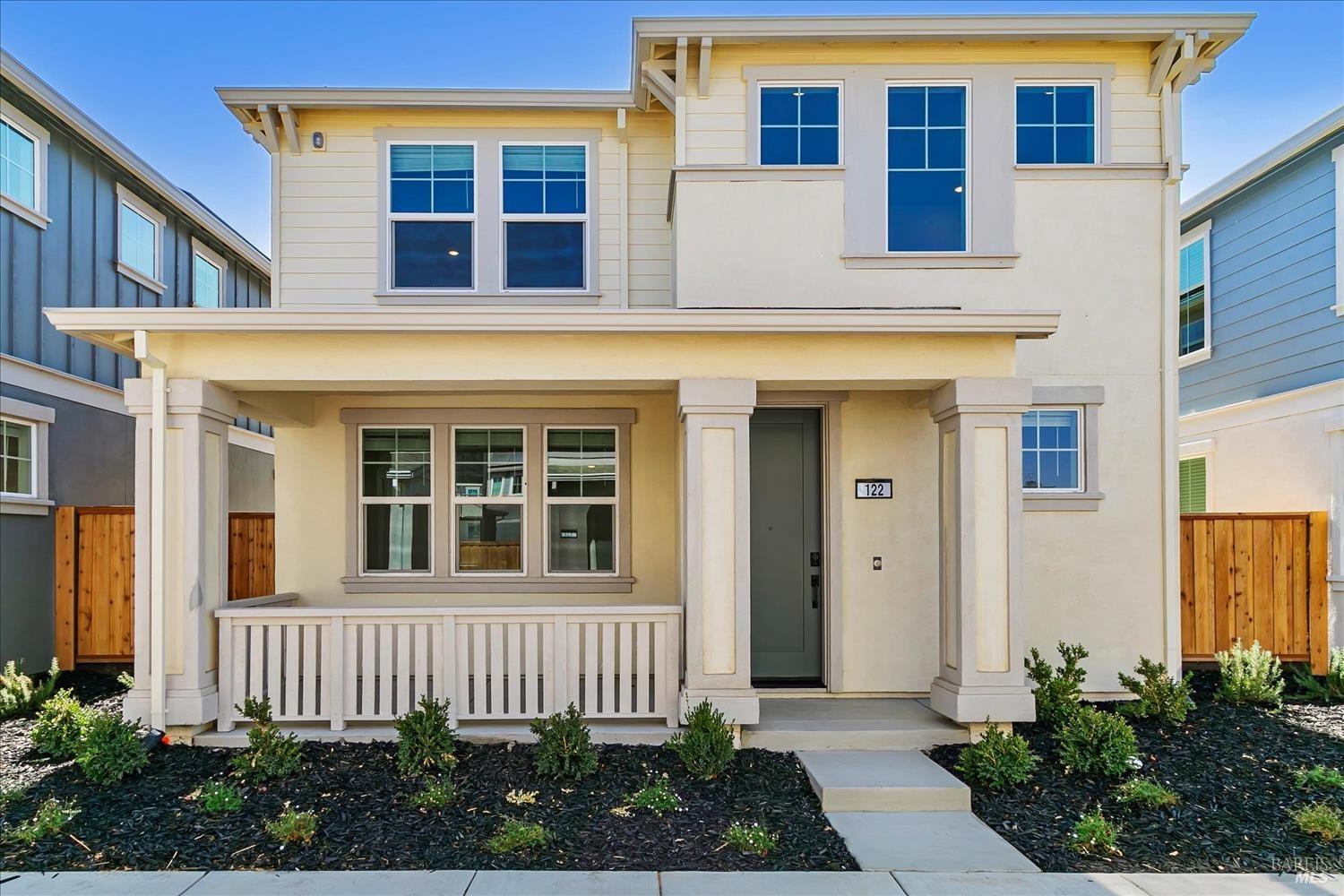 Detail Gallery Image 1 of 20 For 122 Flounder St, Suisun City,  CA 94585 - 3 Beds | 2/1 Baths