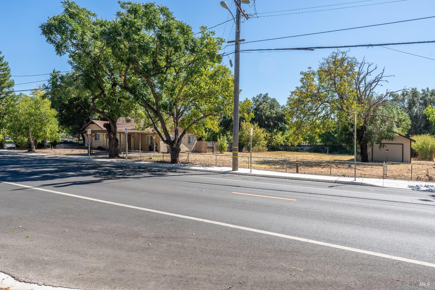 Detail Gallery Image 12 of 15 For 495 Clara Ave, Ukiah,  CA 95482 - 4 Beds | 2 Baths