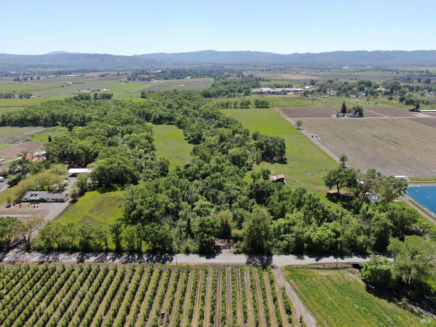 Detail Gallery Image 13 of 24 For 2785 Finley East Rd, Finley,  CA 95435 - 2 Beds | 1 Baths