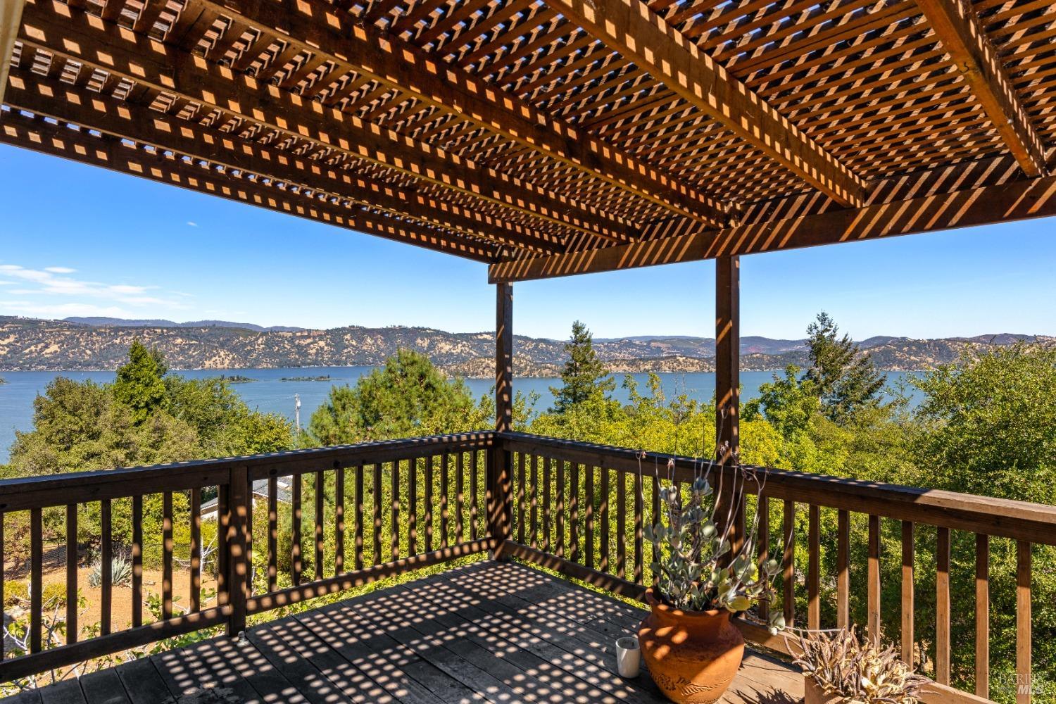 Detail Gallery Image 14 of 68 For 3584 Knob Cone Dr, Kelseyville,  CA 95451 - 5 Beds | 3 Baths