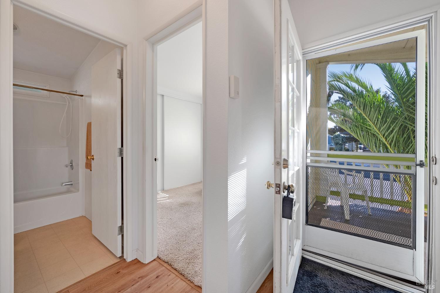 Detail Gallery Image 5 of 32 For 104 Bluejay Dr 135, Santa Rosa,  CA 95409 - 2 Beds | 2 Baths