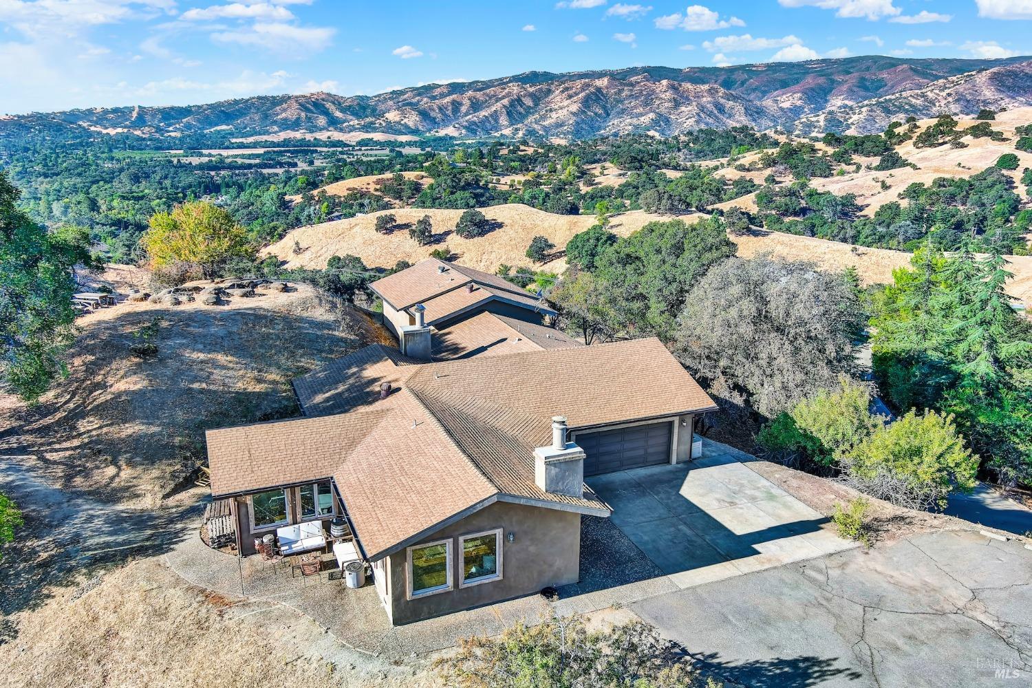 Detail Gallery Image 1 of 89 For 4114 Wellborn Way, Vacaville,  CA 95688 - 3 Beds | 2 Baths