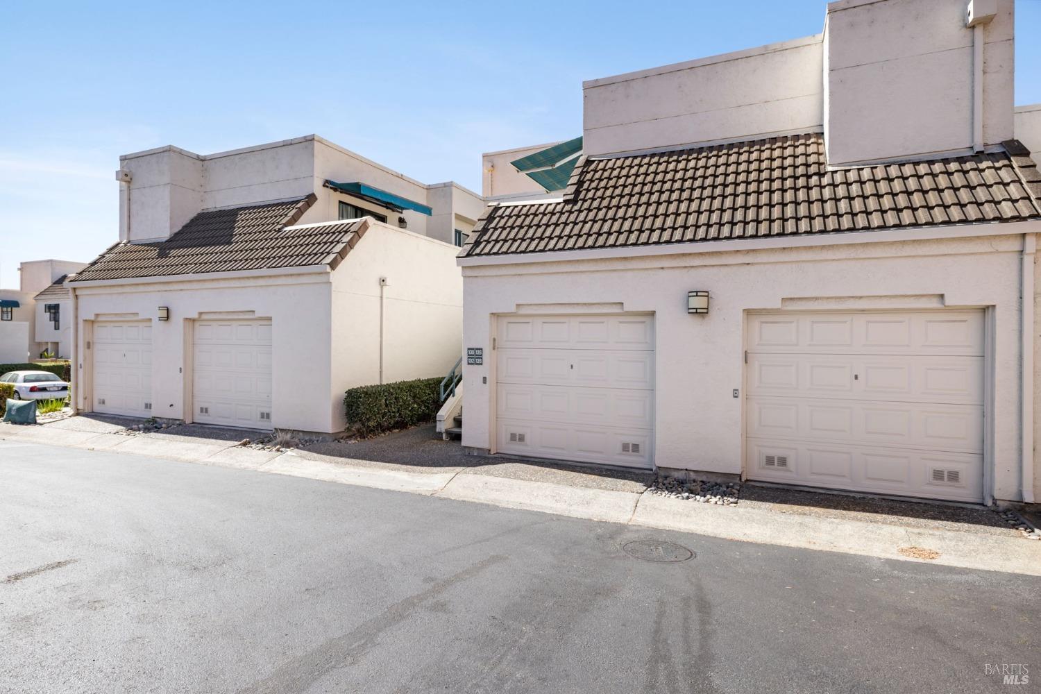 Nantucket Lane, Vallejo, California image 4