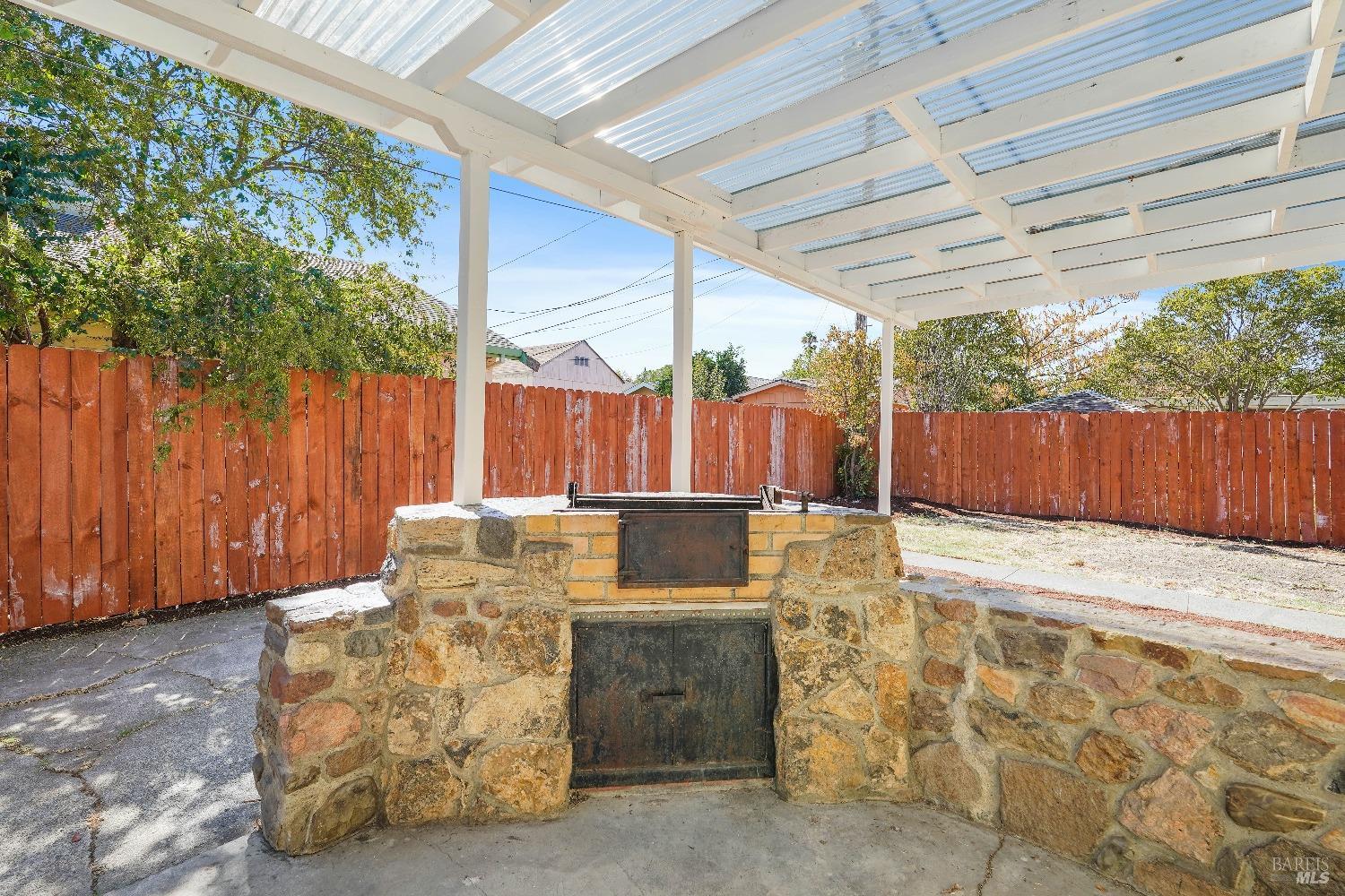 Detail Gallery Image 19 of 21 For 1401 Monroe St, Fairfield,  CA 94553 - 3 Beds | 2 Baths