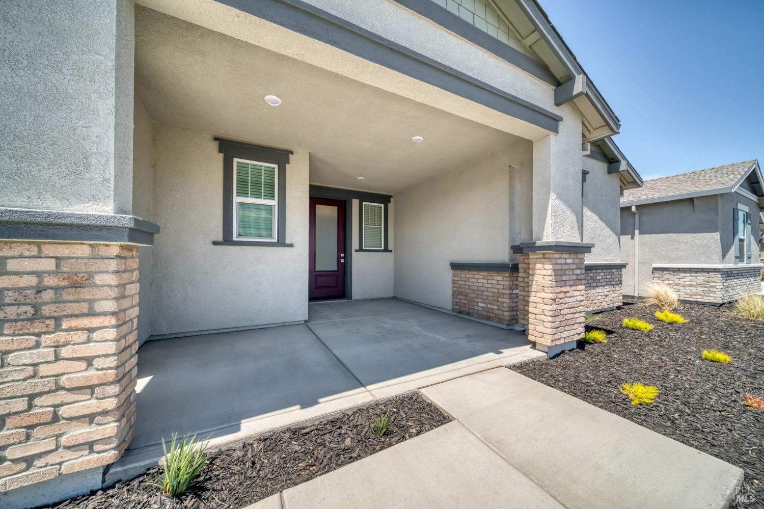 Detail Gallery Image 2 of 21 For 2103 Rustic Oak Ln, Rio Vista,  CA 94571 - 2 Beds | 2 Baths