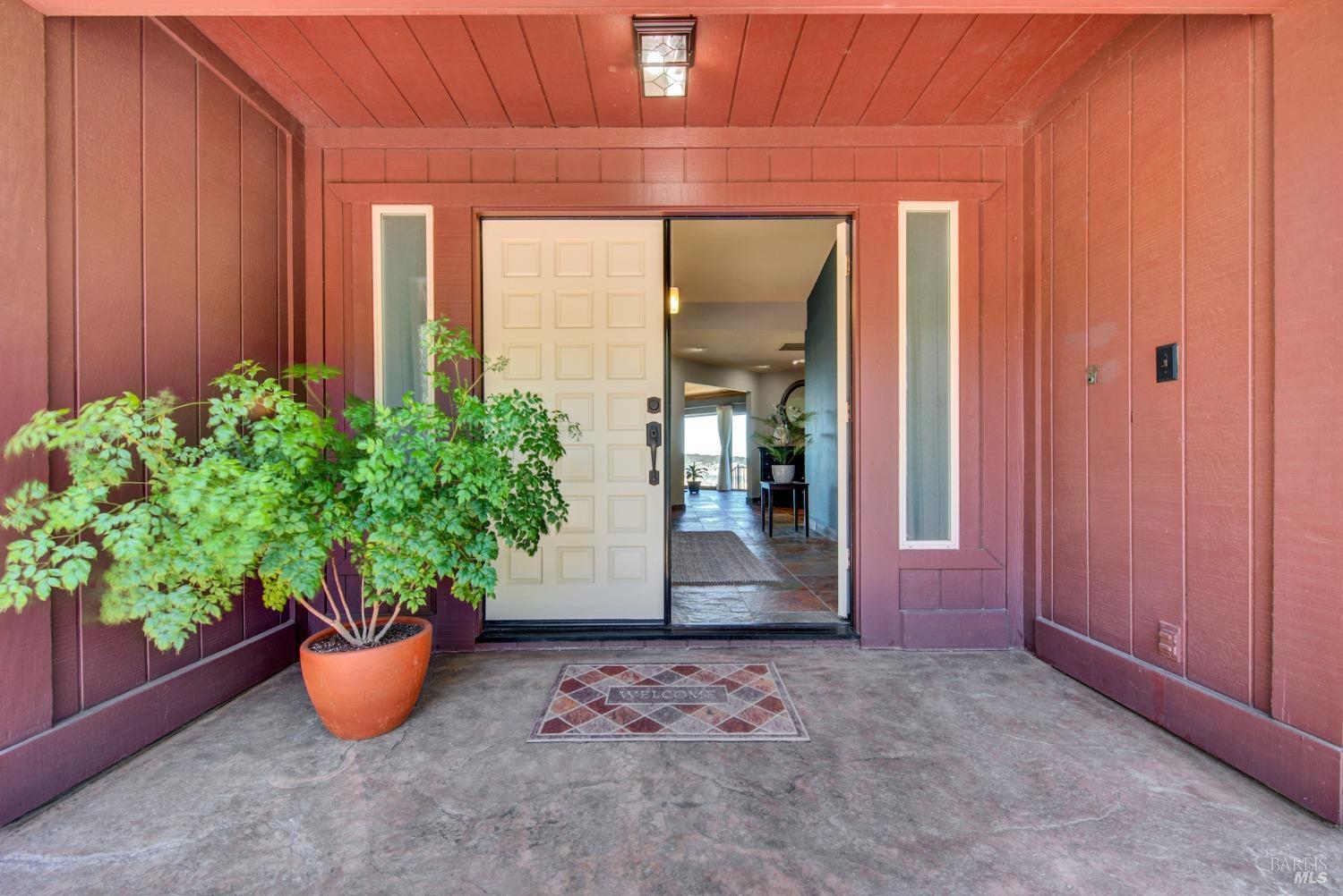 Detail Gallery Image 6 of 22 For 4570 Mccready Ct, Fairfield,  CA 94534 - 4 Beds | 3/1 Baths