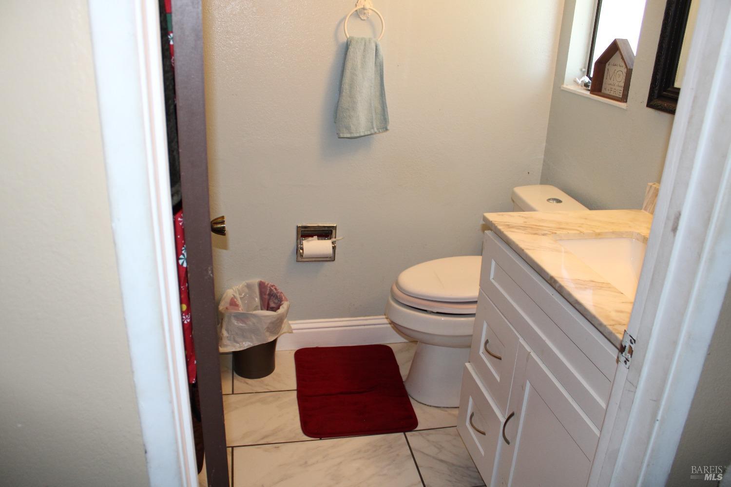 Detail Gallery Image 14 of 26 For 2400 Shadow Ln #108,  Antioch,  CA 94509 - 2 Beds | 2 Baths