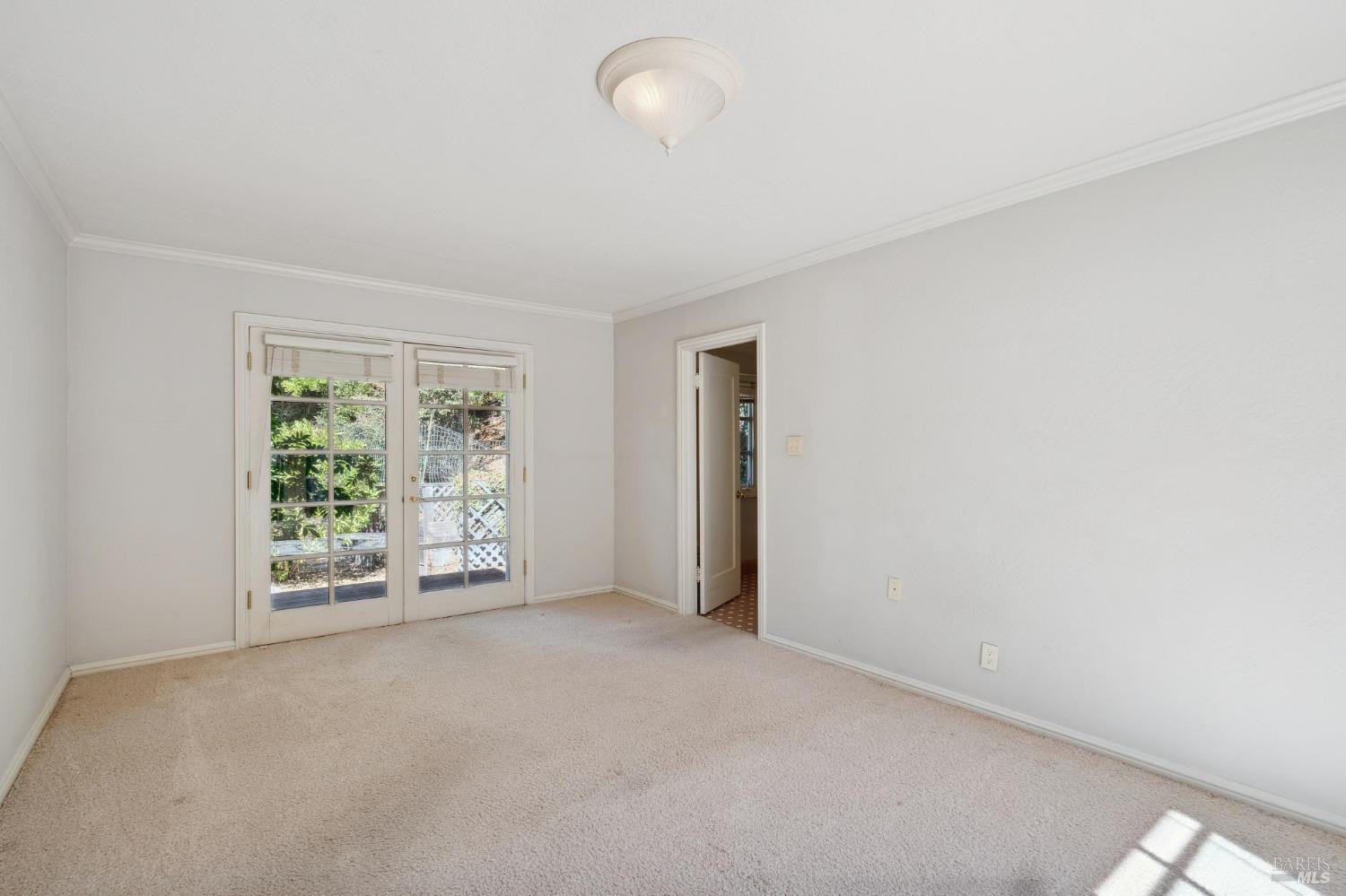 Detail Gallery Image 37 of 61 For 207 Meda Ct, Mill Valley,  CA 94941 - 3 Beds | 2/1 Baths