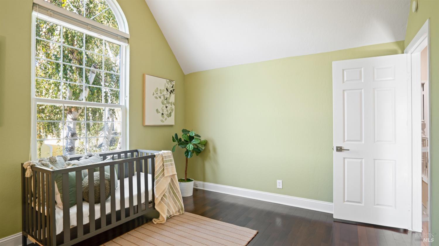 Detail Gallery Image 29 of 48 For 161 E B St, Benicia,  CA 94510 - 3 Beds | 2/1 Baths