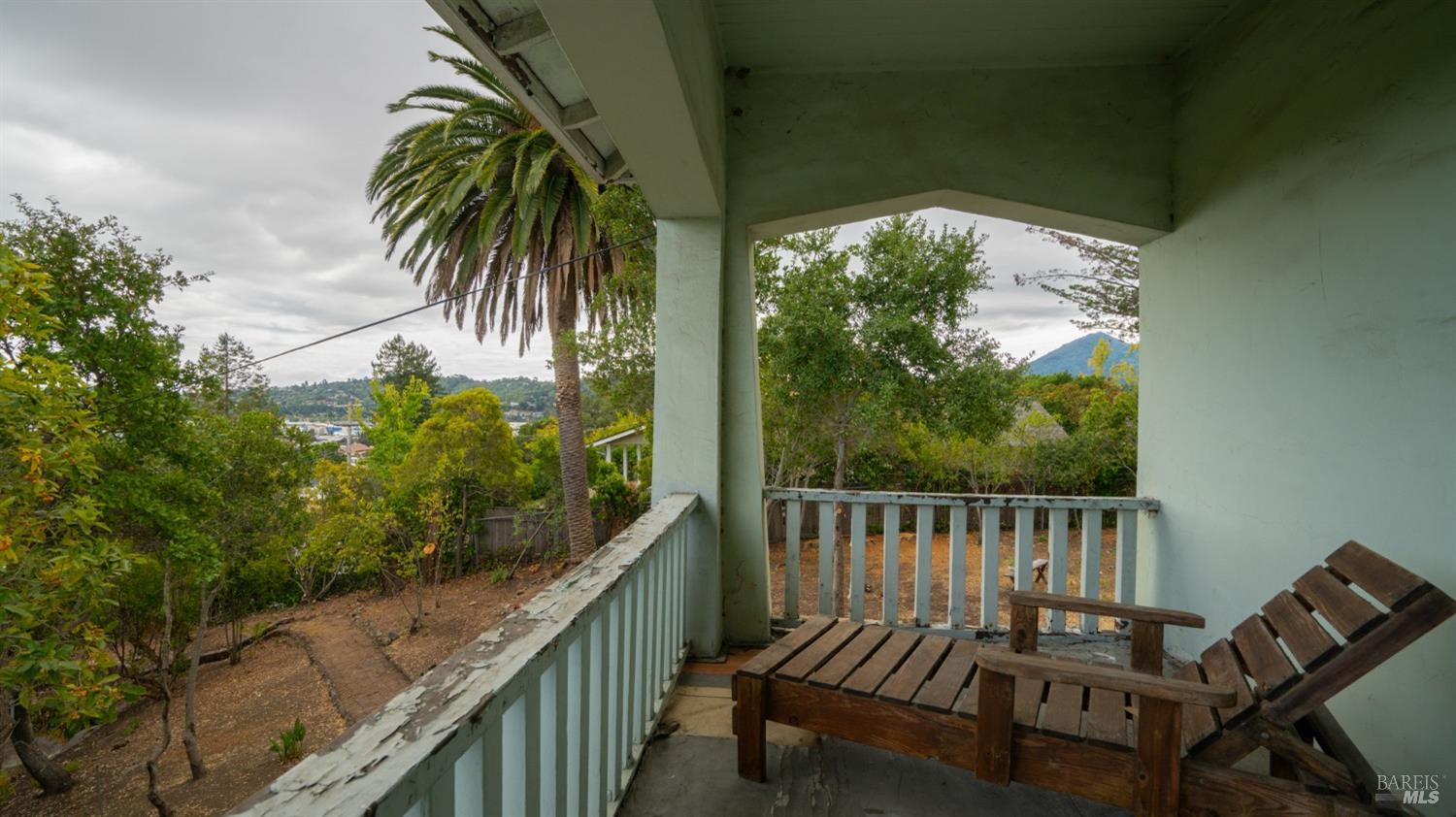 Detail Gallery Image 6 of 27 For 1415 Nye St, San Rafael,  CA 94901 - 5 Beds | 4/1 Baths