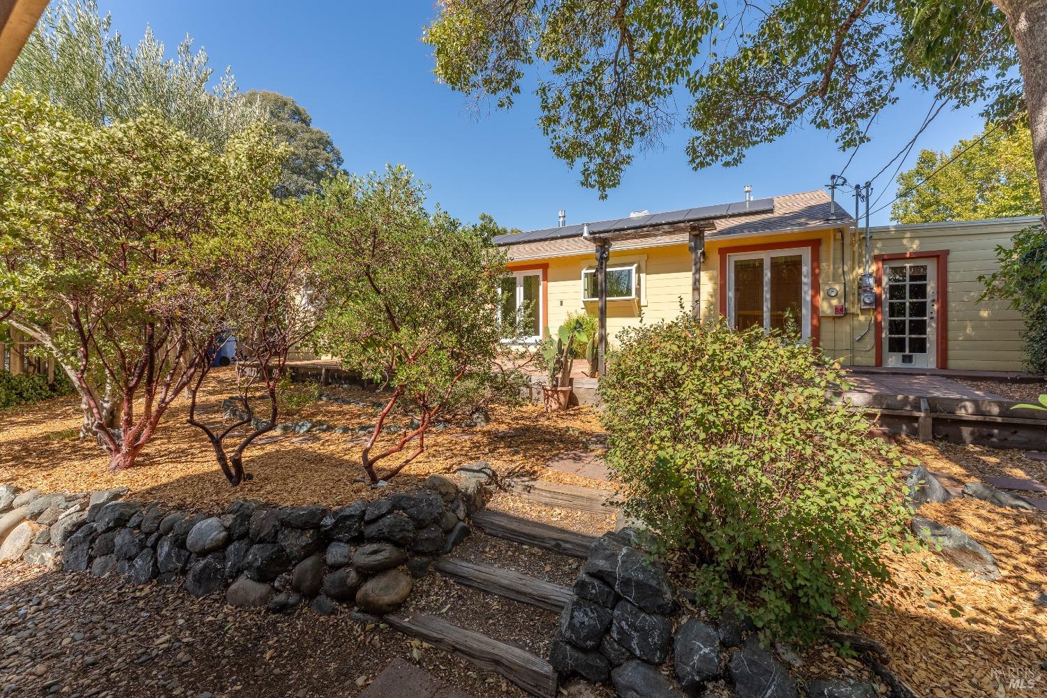 Detail Gallery Image 20 of 32 For 453 Mendocino Dr, Ukiah,  CA 95482 - 3 Beds | 2 Baths