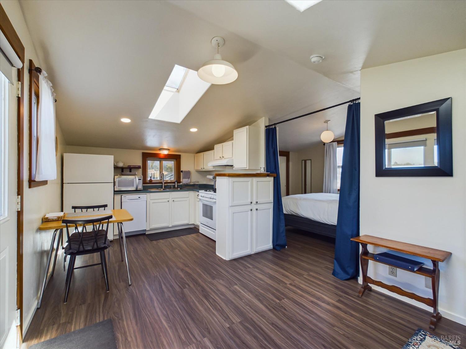 Detail Gallery Image 66 of 81 For 1624 13th St, Arcata,  CA 95521 - 3 Beds | 2 Baths