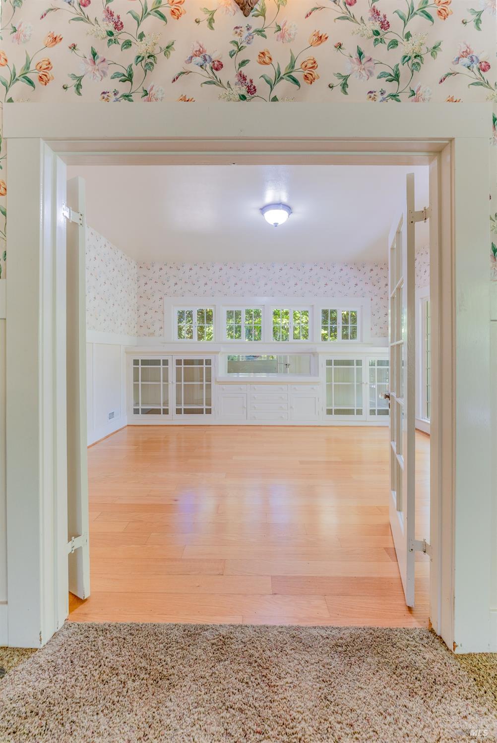 Detail Gallery Image 9 of 50 For 416 Oak Park Ave, Ukiah,  CA 95482 - 4 Beds | 5 Baths